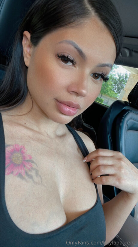 Kaylaaa Rene naked pornstar images