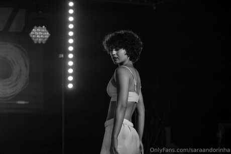 Saraaandoriinhaa top star gallery