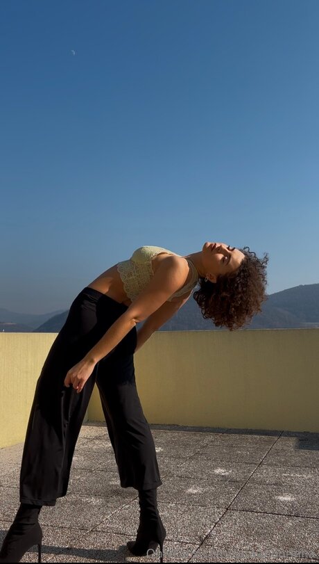 Saraaandoriinhaa star high quality gallery