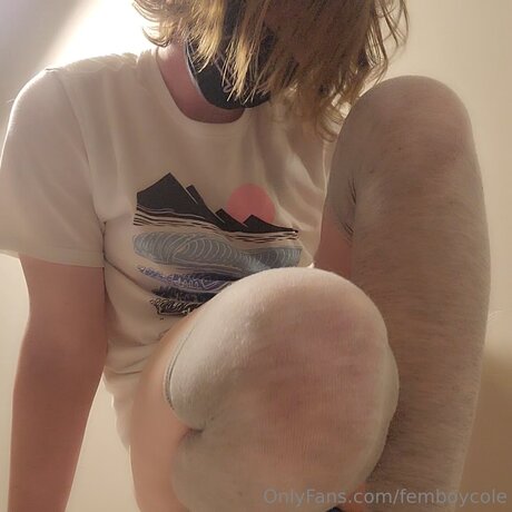 Femboycole pretty model gallery