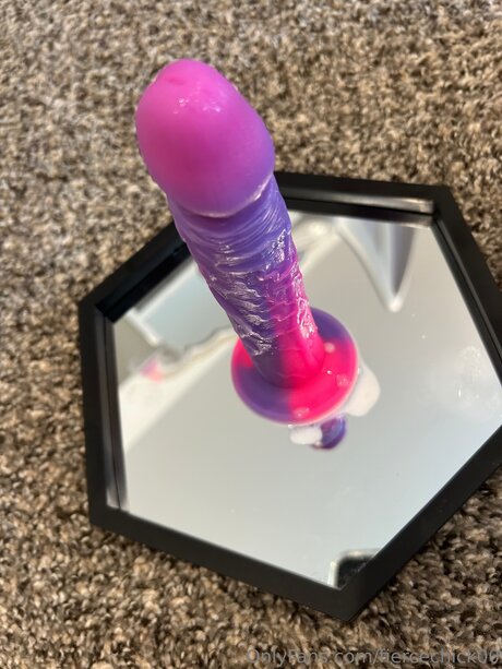 Fiercechick00 model xxx pic