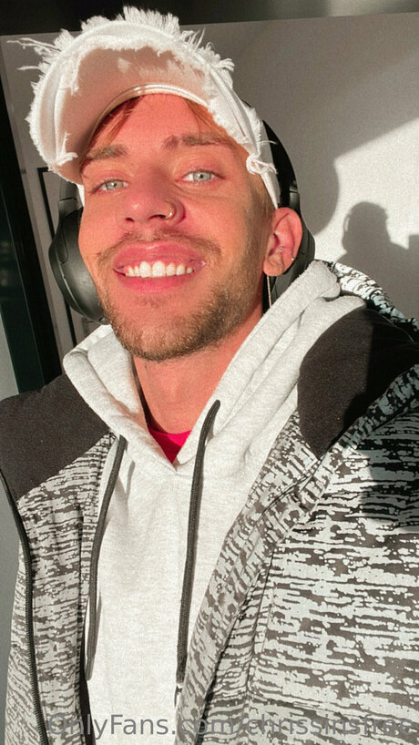 Chrissinsfree star perfect pictures