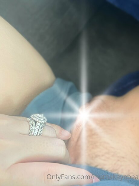 Mamakayepea adult actress gallery