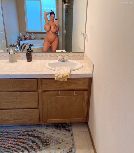 pregnant xxx onlyfans free sexy pic