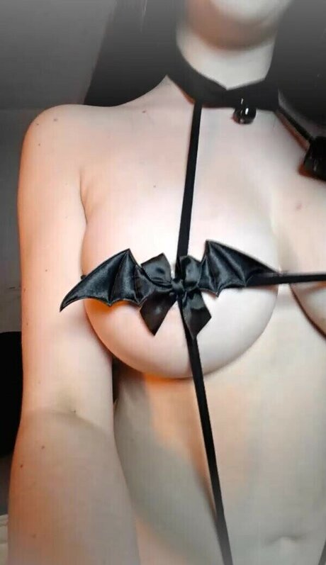 Mikomi Hokina star nude img