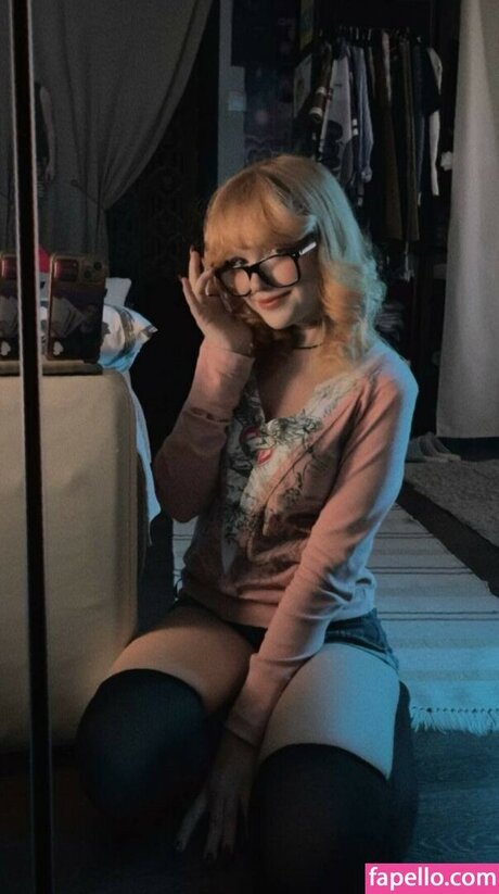 asian cheerleader onlyfans sexy naked pictures