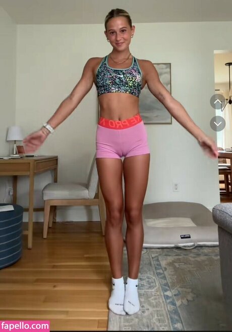 Mia Rogan sex actress galleries