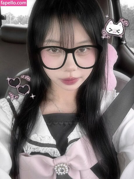 iloveukitty_ star top archive