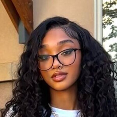 pretty ebony onlyfans free gallery