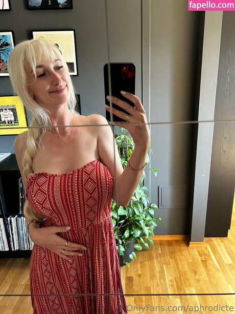 Aphrodicte model high quality archive