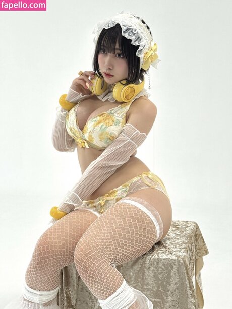 ayunochan_ model erotic picture