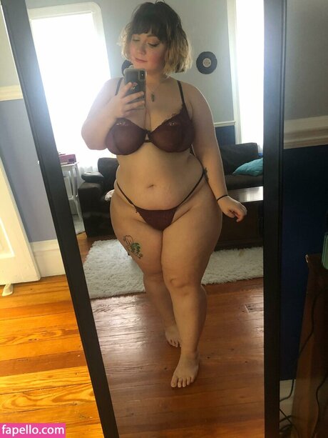 Comicbookdays beautiful model photos