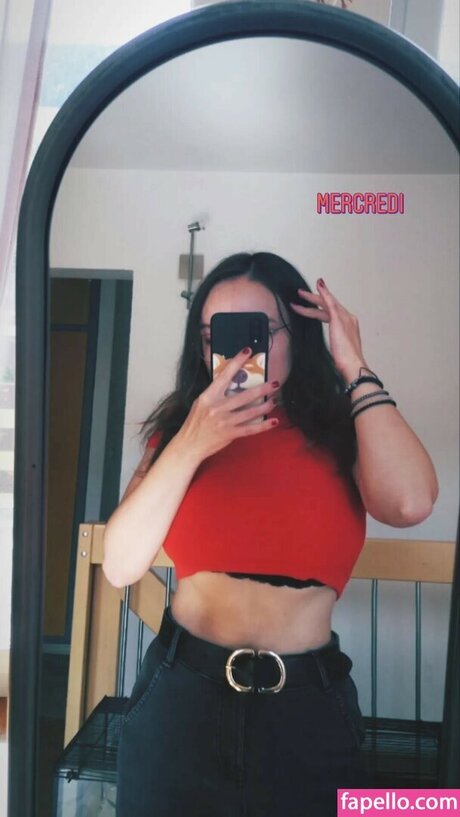 Oryvllmiee pornographic actress img