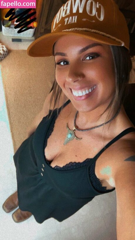 Kymuffin10 star naked picture