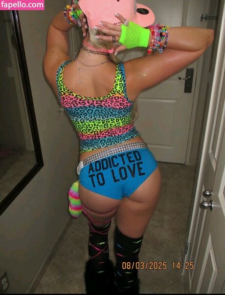 Bella Bodden model hot photo