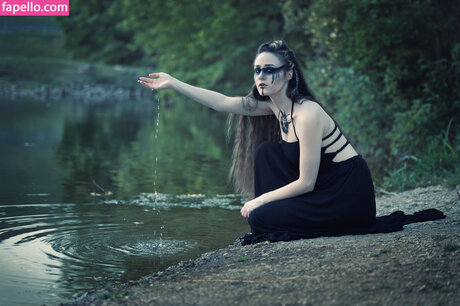 Jessthe Shire nude star photos