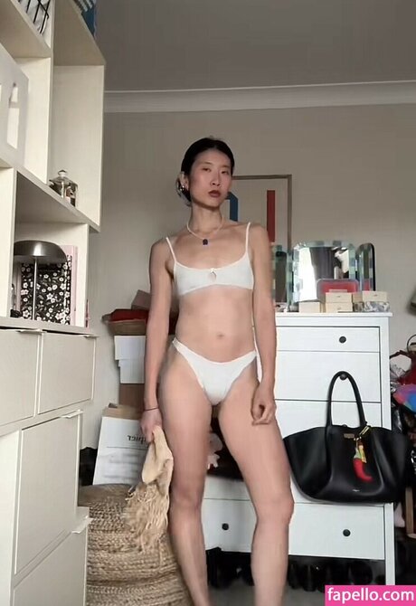 _liullland nude star img