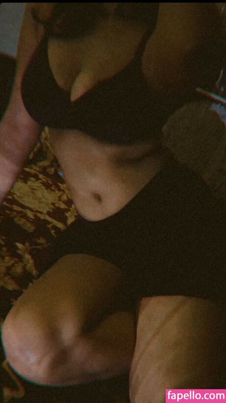 kritiii444 star nude picture