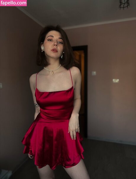 lunese me pornstar erotic gallery