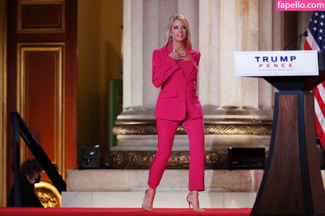 mom anal onlyfans free photo