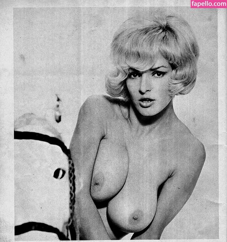 Vintage English Pinups nude actress galleries