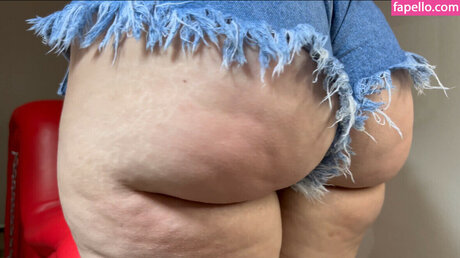 Pawgemon model exclusive pictures