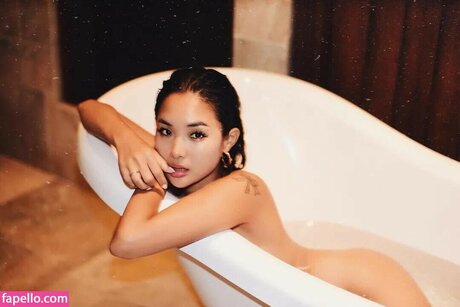 Chailee Son model adult picture