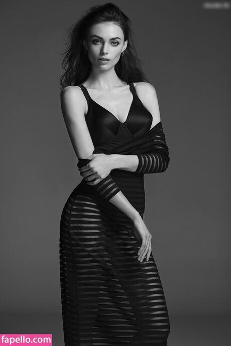 Charleen Weiss model nudes pics