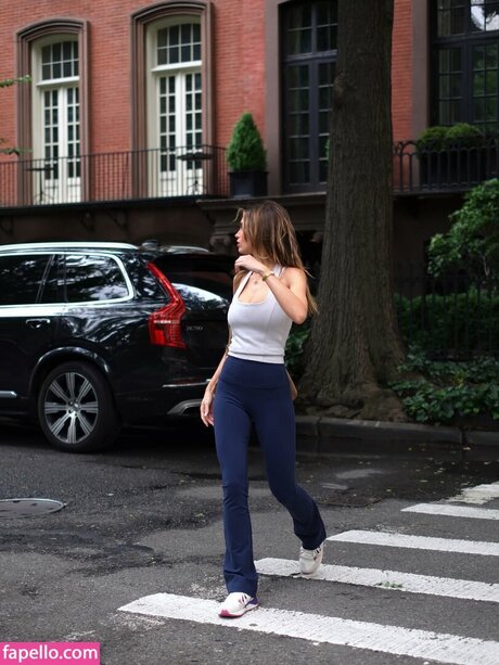 Charleen Weiss model pretty pic