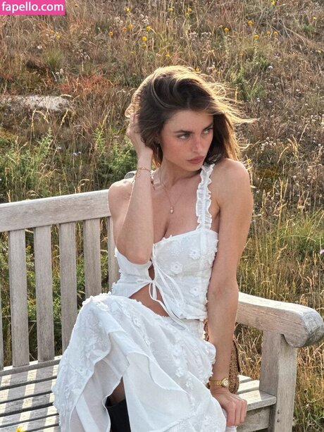 big labia onlyfans free nude gallery