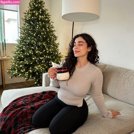 ayaattt pornstar art photos