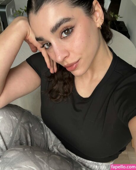 ayaattt pornographic actress img