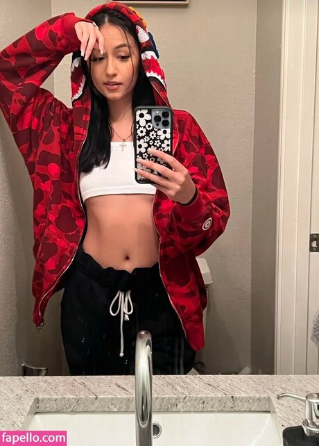 Nina Eastman model adult images