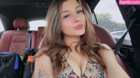 Selinasweets Hailhalizzle erotic model archive