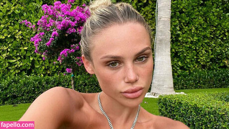 Hallie Batchelder hot pornstar galleries