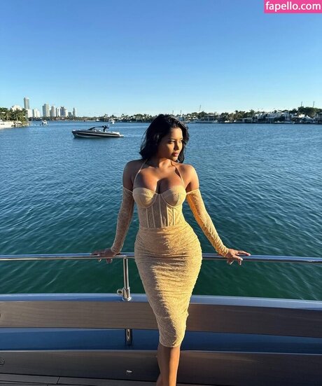 teen ladyboy onlyfans porno photo