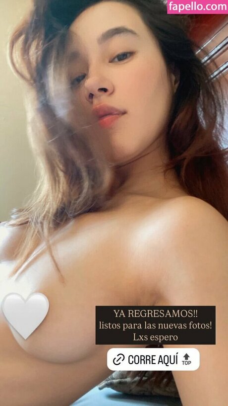 Nayvi D az star naked picture