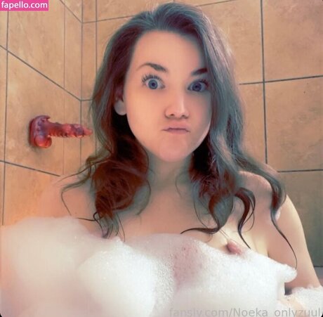 EkaBakie nude actress galleries