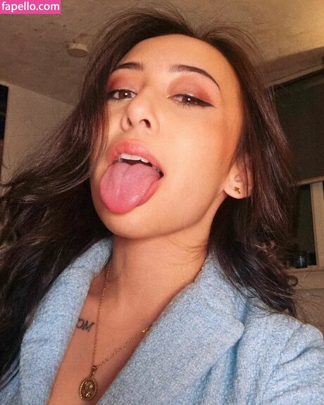 Ahegao pretty actress gallery