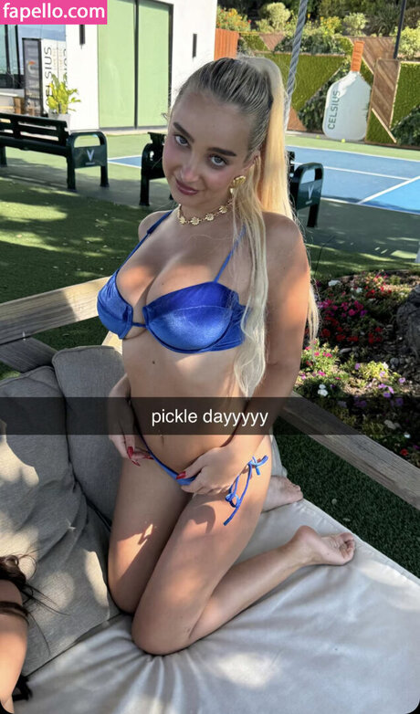 Emma Pillemer naked actress image