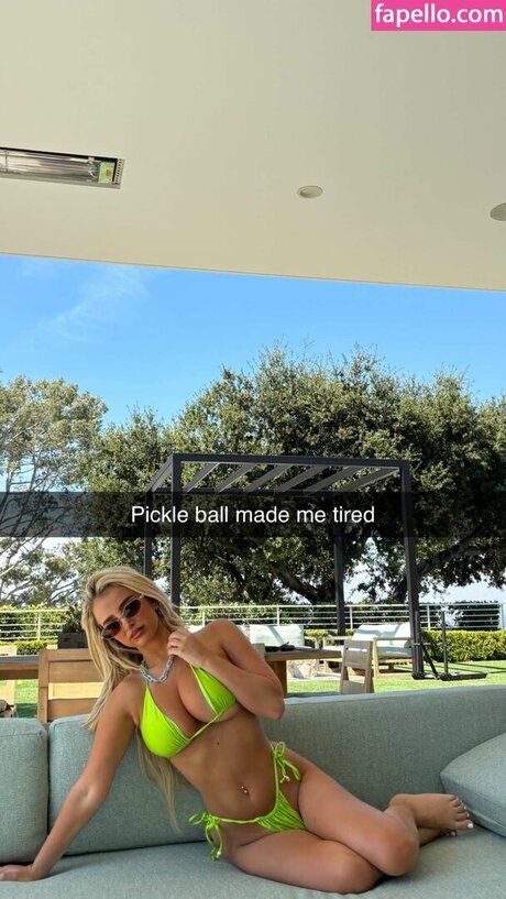 big tits curvy onlyfans sexy pic