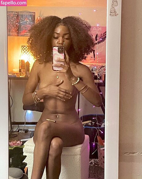 Blkgirlkai nude pornstar images