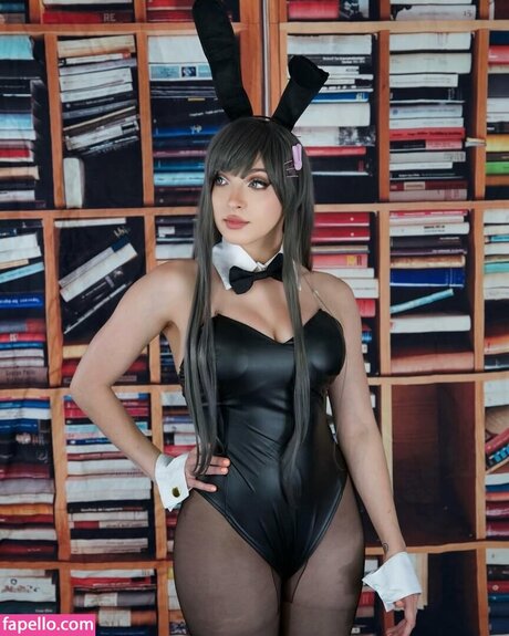 Miss Bri Torres naked model galleries