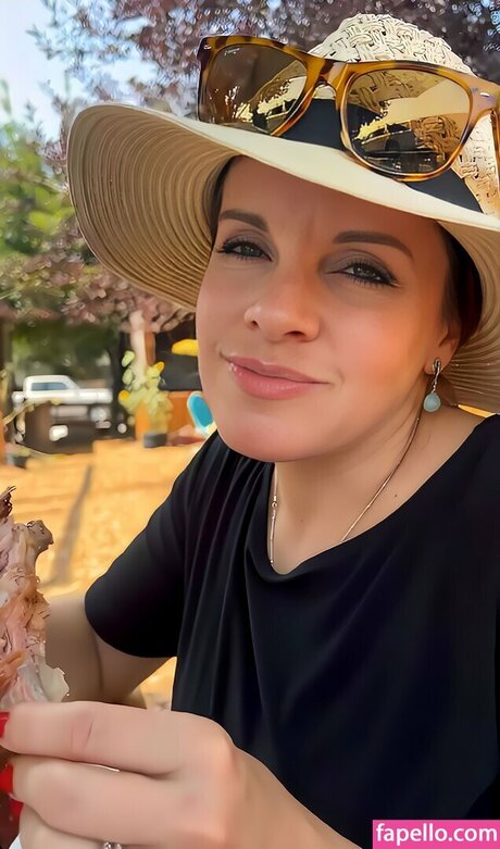 Colette Butler top pornstar gallery