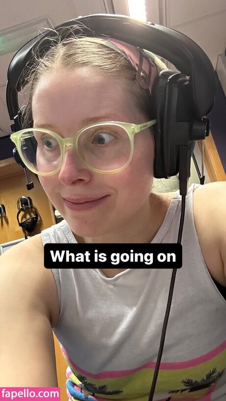 Jessie Cave adult model gallery