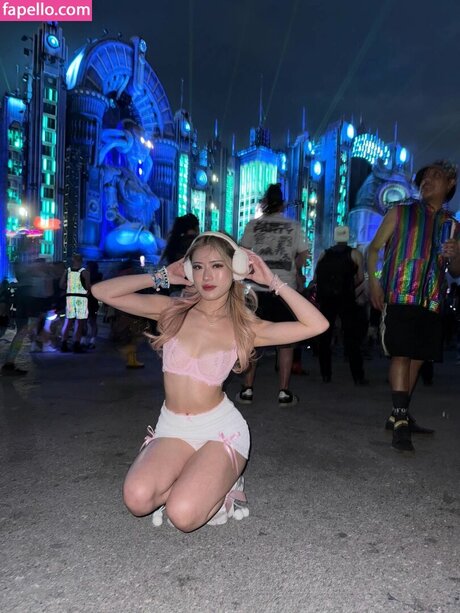 Celia Tran pornstar xxx pics