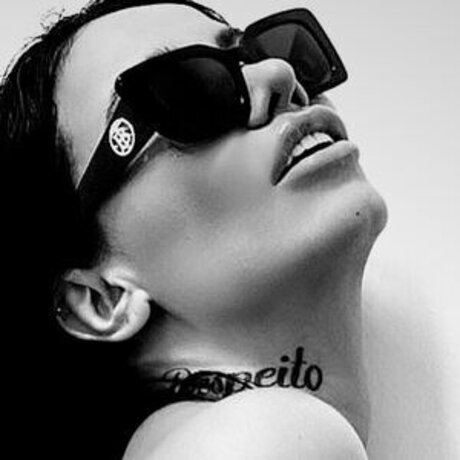 Dj Monaliny Soares adult model image