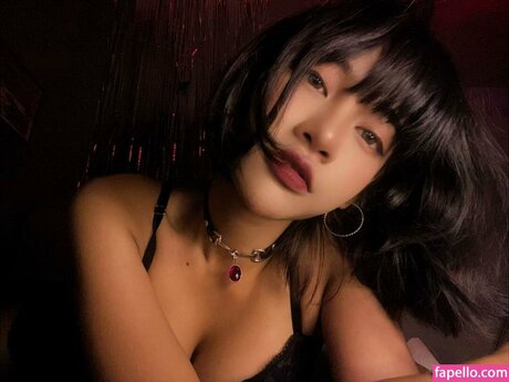 Atiqaaarn porn actress pics