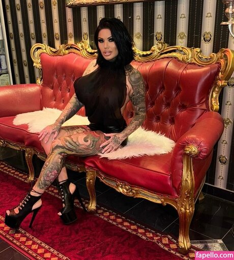 teufelsweib666 exclusive star pic