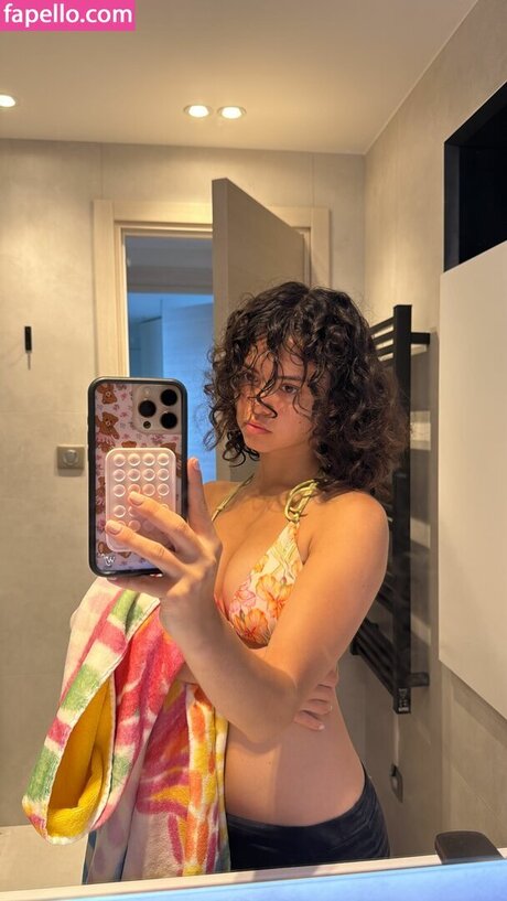 Cczur nudes pornstar gallery